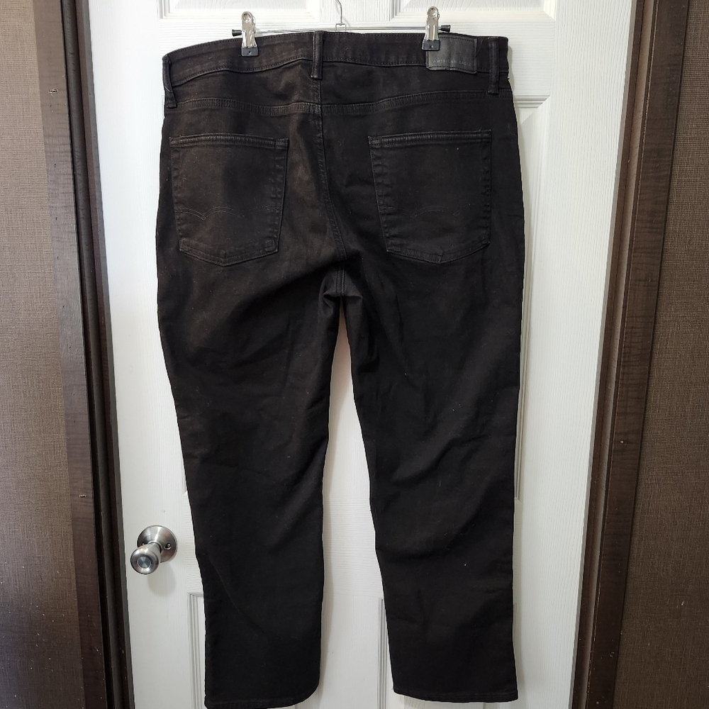 Men's NWT Black American Eagle Airflex Original Straight Jeans. Size 36x30 - Picture 5 of 10